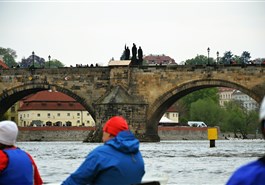 Projížďka na kajaku v historickém centru Prahy