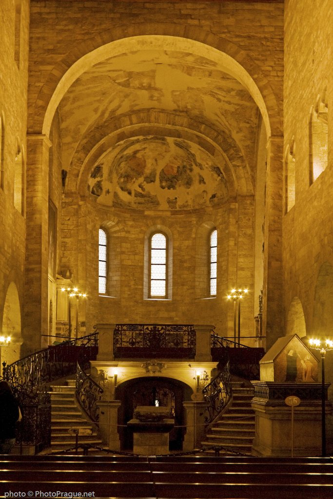 9 Saint Georges Basilica Prague