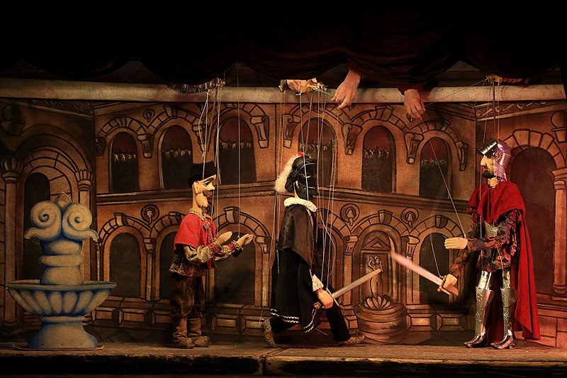 2 Marionette Don Giovanni Prague