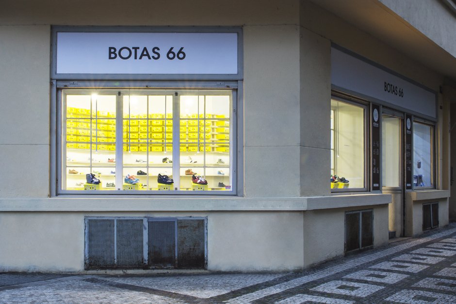 5 Botas 66 Prague