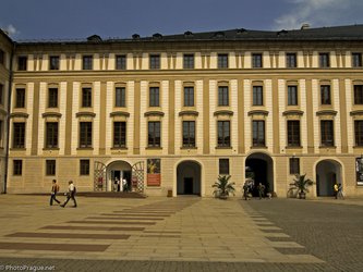 main picture 2 Prague Castle Picture Gallery