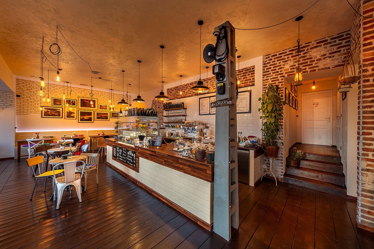 5 Cafefin Prague