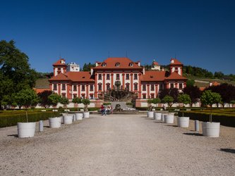 main picture 1 Troja castle garden Prague