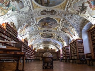 main picture 1 Strahov library Prague