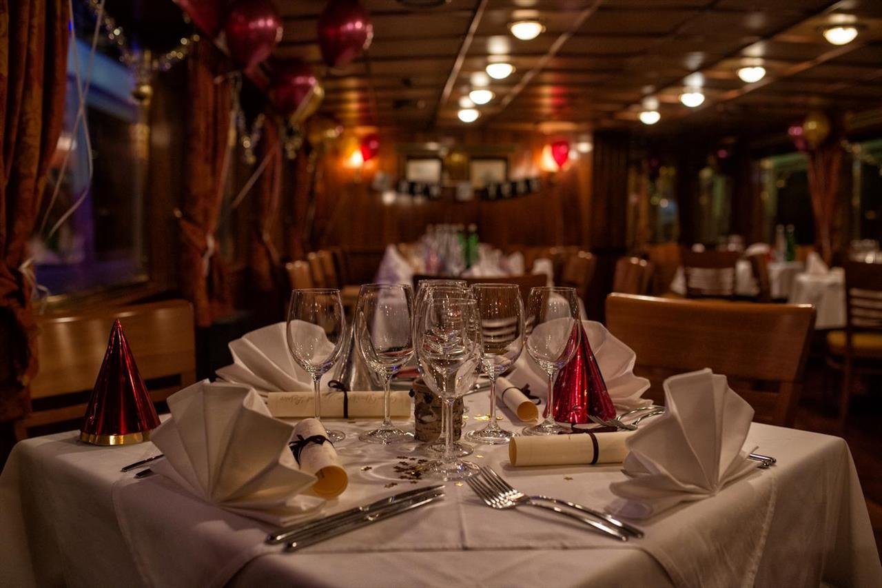 New Year s Eve Sweet Menu 2