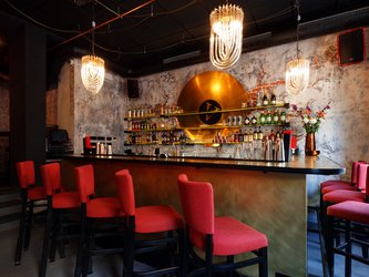 main picture 1 Vinyl Bar Prague